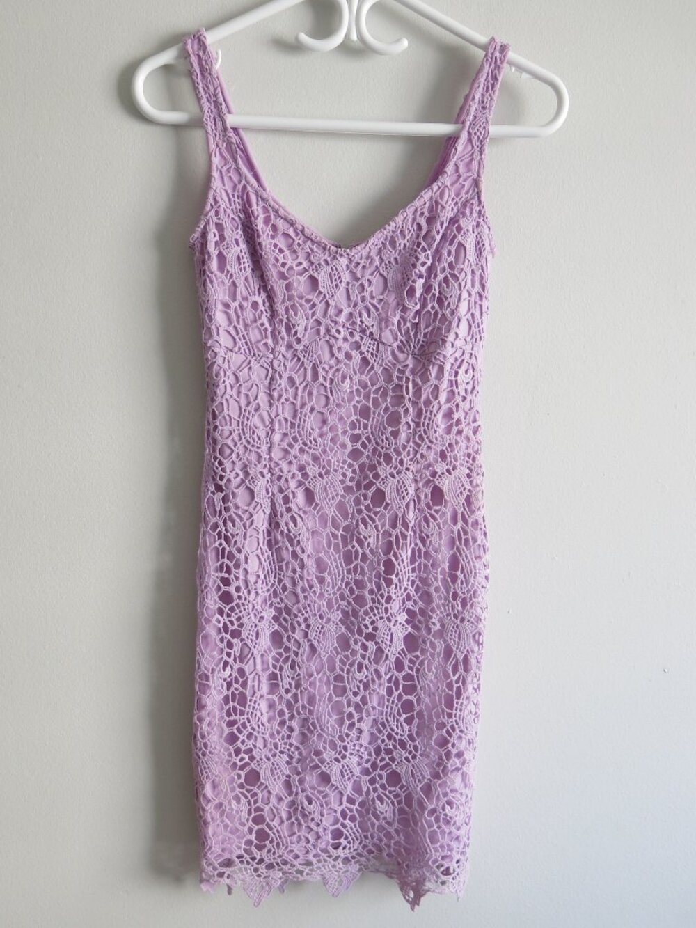 Guess Crochet Lace Sleeveless Lavender Boho Party Mini Sheath Dress - Size 2